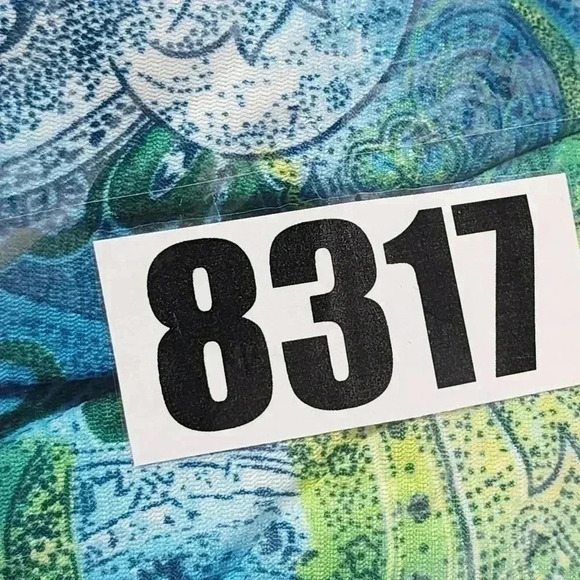 New Lane Bryant Women's 22/24 Tank Blouse High Neck Printed Back Keyhole - Picture 8 of 8